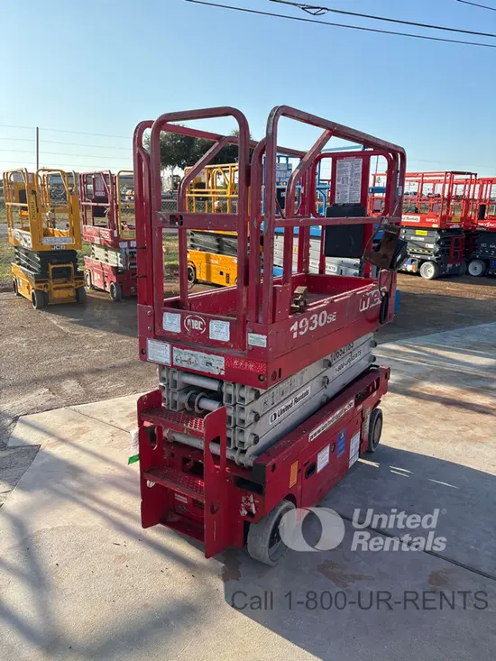 2017 MEC 1930SE Scissor Lift