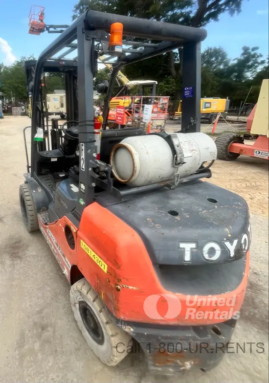 2018 Toyota 8FGU25 Warehouse Forklift