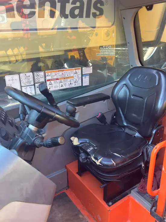 2019 JLG 1055 Forklift