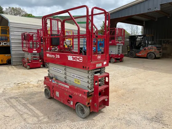 2019 MEC MICRO 26 Scissor Lift