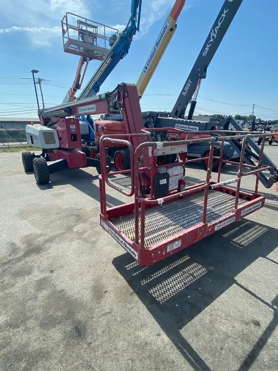 2016 MEC 60JD Boom Lift