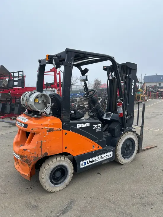 2022 Doosan G25P-7DF Warehouse Forklift