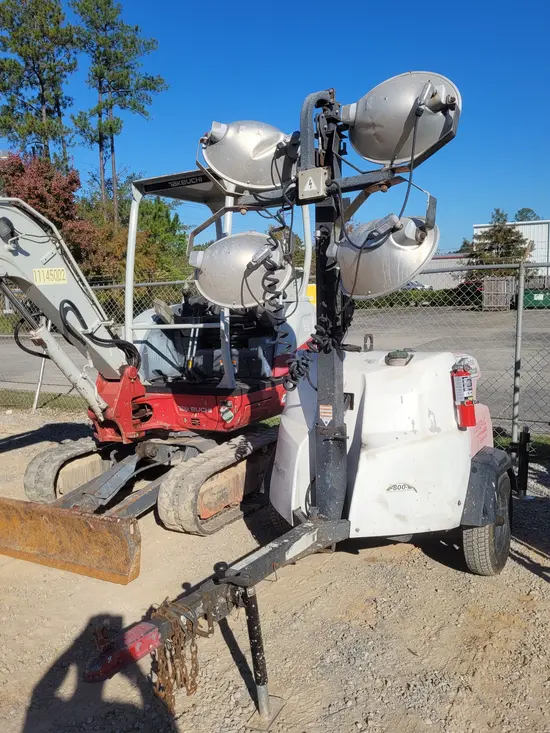 2017 Magnum Pro MLT6SM Portable Light Tower