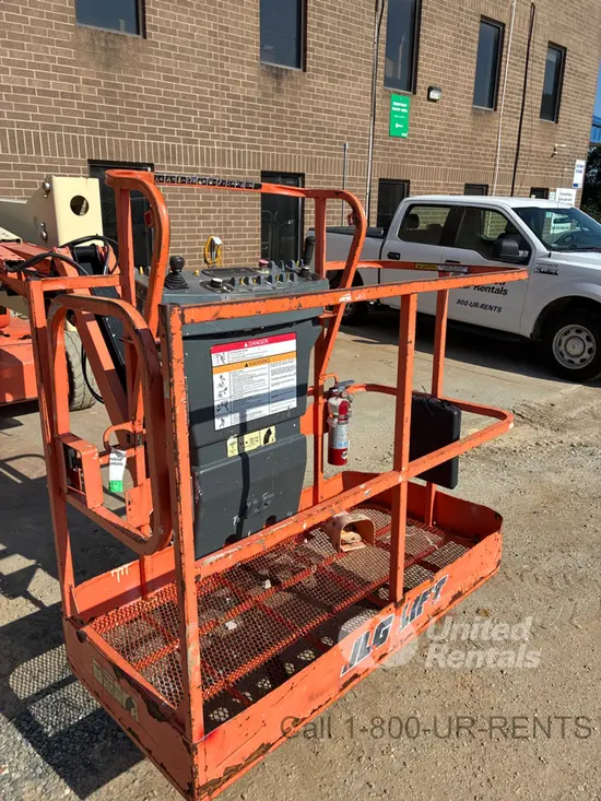2016 JLG E450AJ Articulating Boom Lift