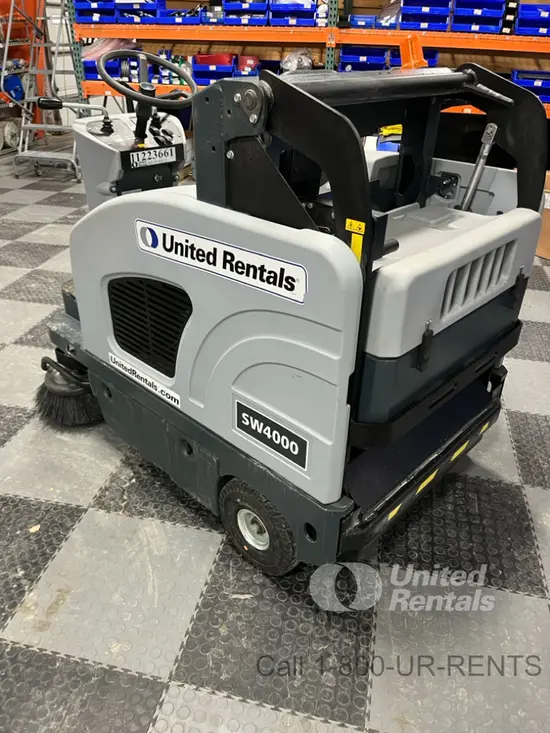 2021 Clarke SW4000 Sweeper