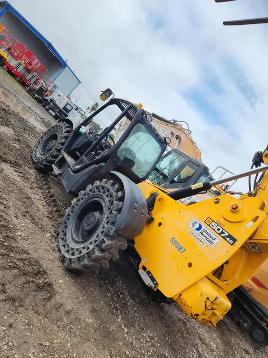 2018 JCB 507-42 Forklift