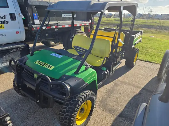 2022 John Deere XUV855M Utility Vehicle