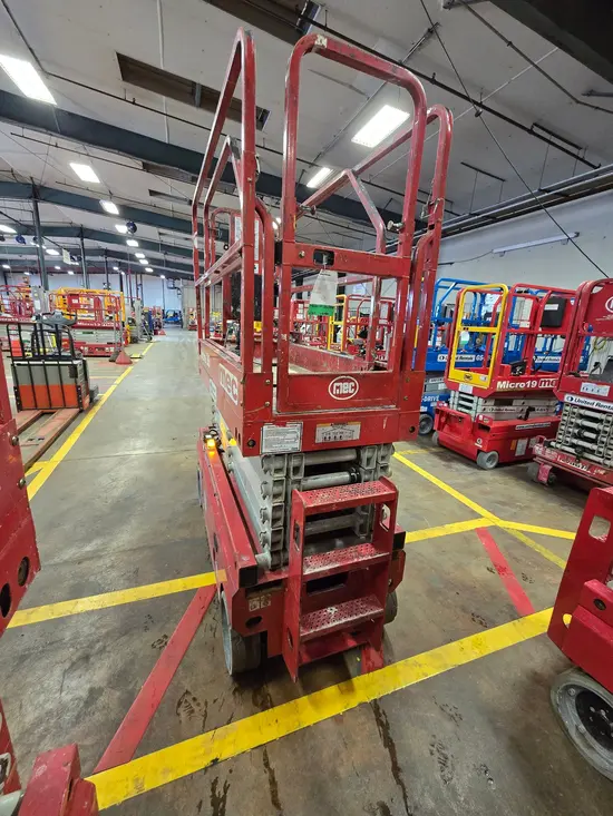 2019 MEC MICRO 26 Scissor Lift