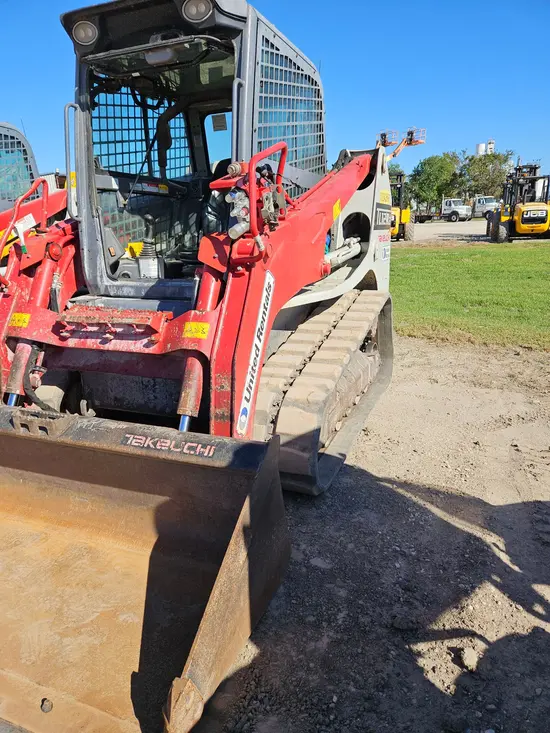 2021 Takeuchi TL12R2-CR Track Loader