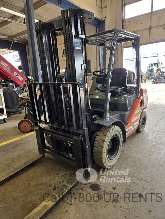 2019 Toyota 8FGU25 Warehouse Forklift