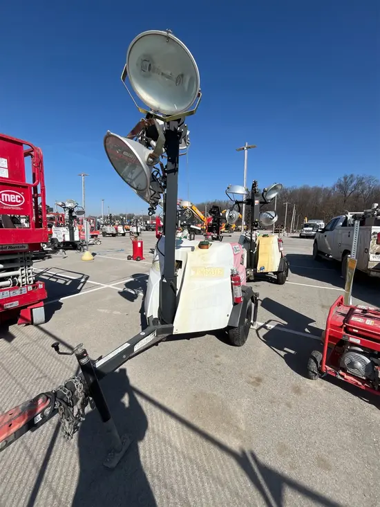 2017 Magnum Pro MLT6SM Portable Light Tower