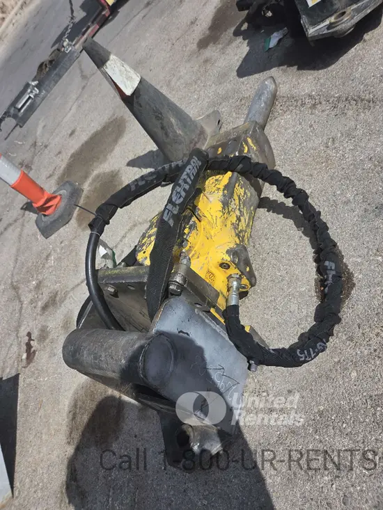 2022 Epiroc SB 452 Attachment