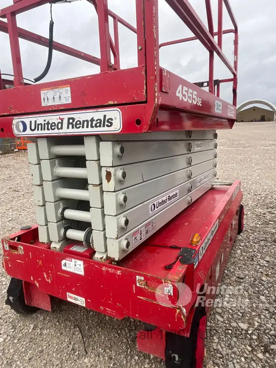 2017 MEC 4555SE Scissor Lift