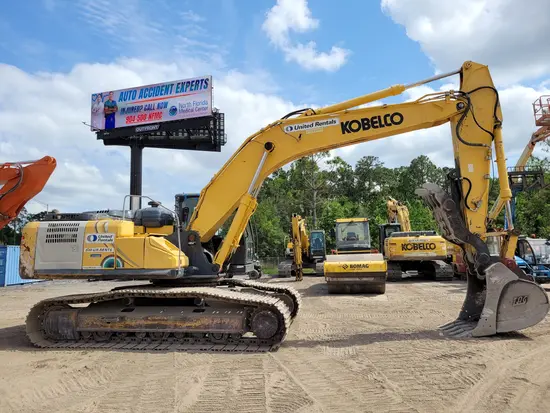2018 Kobelco SK300LC-10 Excavator