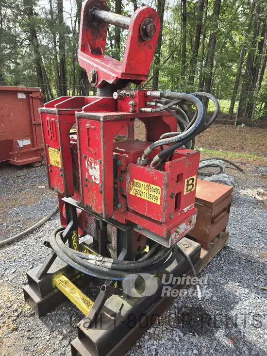 2013 HPSI 80E Compaction Attachment