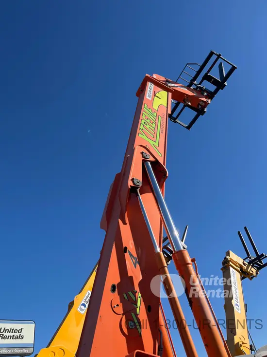 2019 XTREME XR742 Forklift