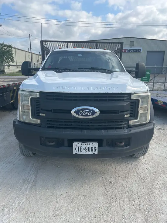 2017 Ford F550REGXLD4X2