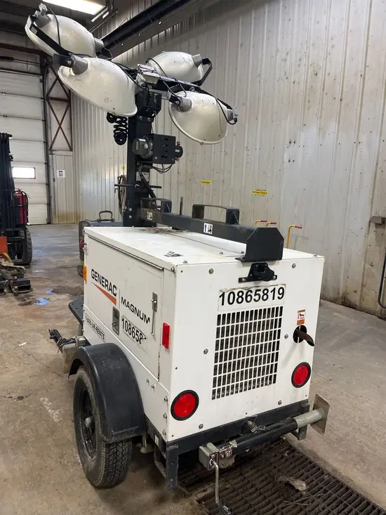 2018 Magnum Pro MLT3060 Portable Light Tower