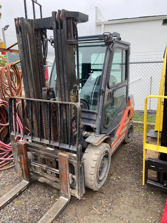 2020 Toyota 8FDU30 Warehouse Forklift