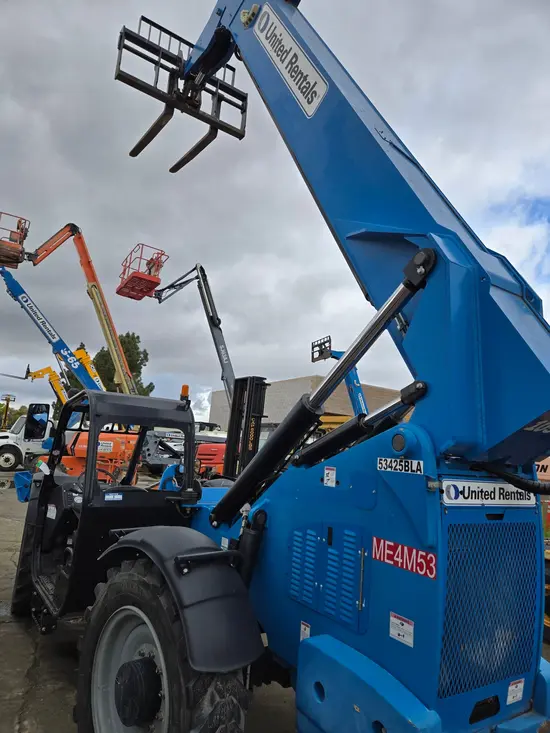 2017 Genie GTH-1056 Forklift