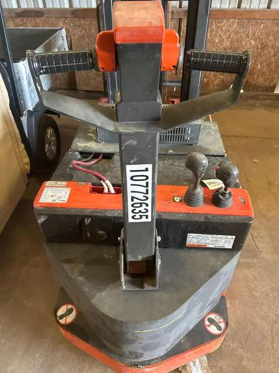 2018 Toyota 6BWC20 Warehouse Forklift
