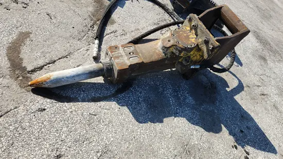 2017 Atlas Copco SB 452 Attachment
