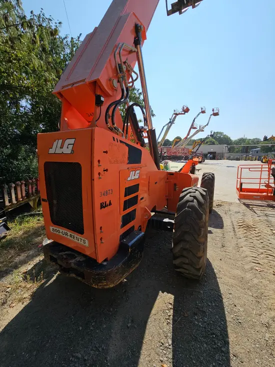 2016 SKYTRAK 6042 Forklift