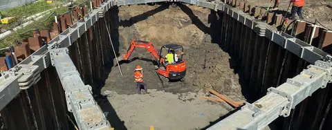 Hydraulic Bracing Shoring Solution for Huge Petrol Tanks – Ballina