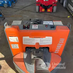 2022 Toyota 8HBW23 Jack