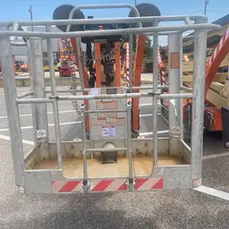 2016 JLG X700AJ Atrium Lift