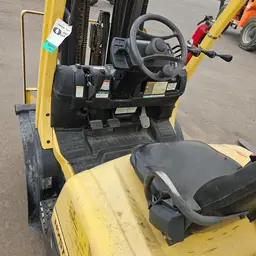 2017 HYSTER H50FT Warehouse Forklift