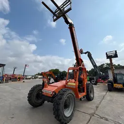 2017 SKYTRAK 8042 Forklift