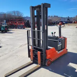 2018 Toyota 6BWC20 Warehouse Forklift
