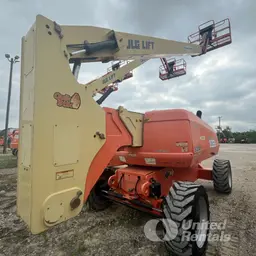 2017 JLG 800AJ Articulating Boom Lift