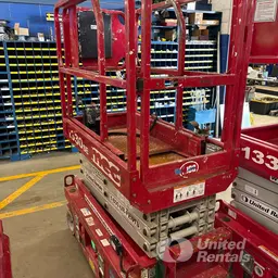 2018 MEC 1330SE Scissor Lift
