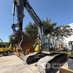 2022 John Deere 350P Excavator