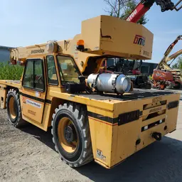 2013 Broderson IC-200-3H