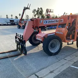 2015 SKYTRAK 6042 Forklift