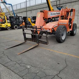 2015 SKYTRAK 6042 Forklift