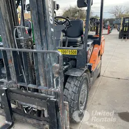2019 Doosan G35S-7DF Warehouse Forklift